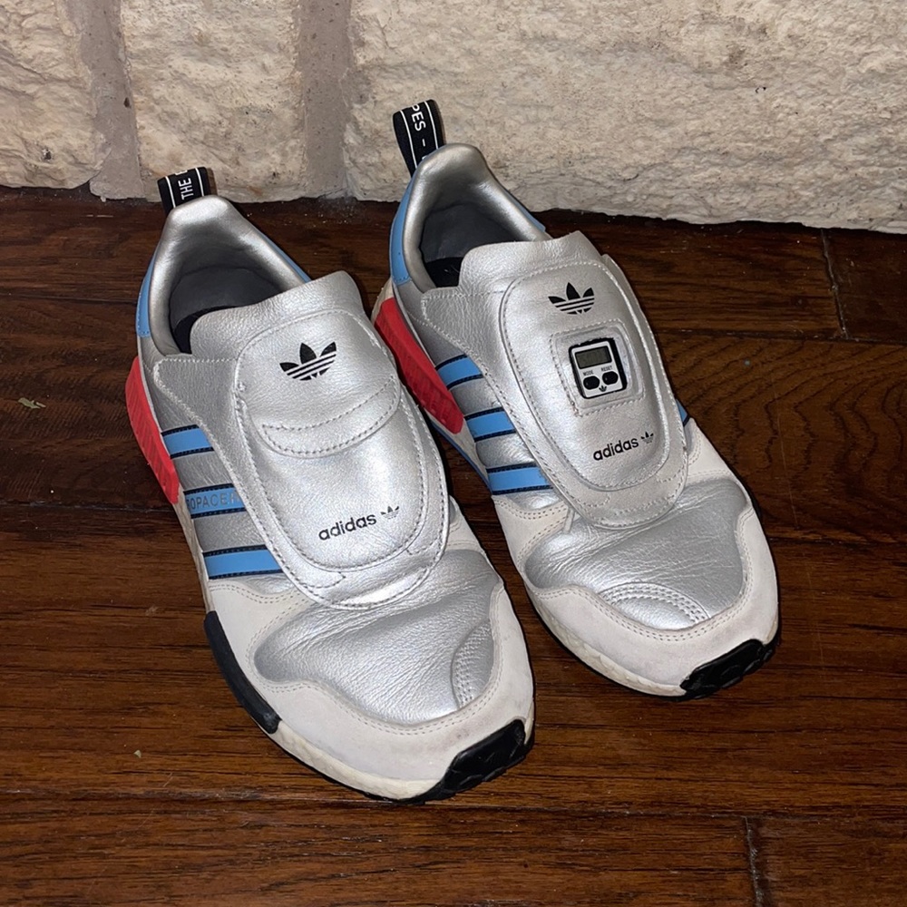 Adidas silver metallic Micropacer